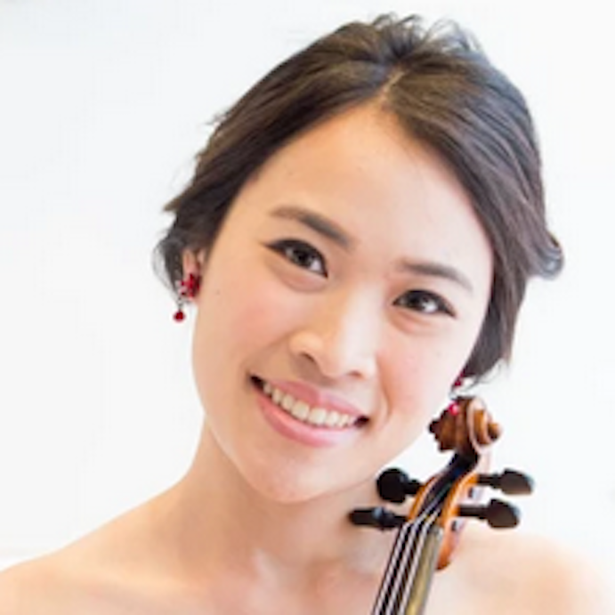 Evie Chen, violin